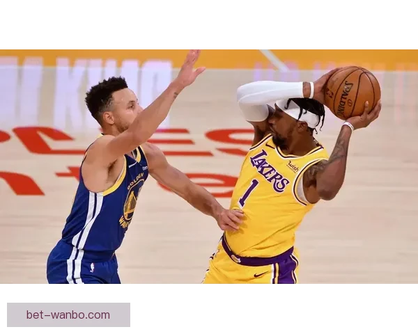 桑托斯近三场场均接近25分准星超六成 科尔盛赞弟子进步显著